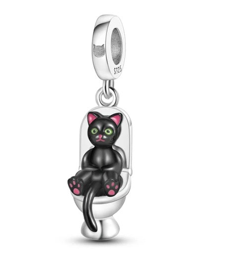 Sitting Kitten Charm