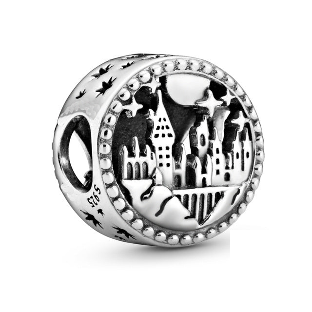 Hogwarts Castle "Magical World" Charm